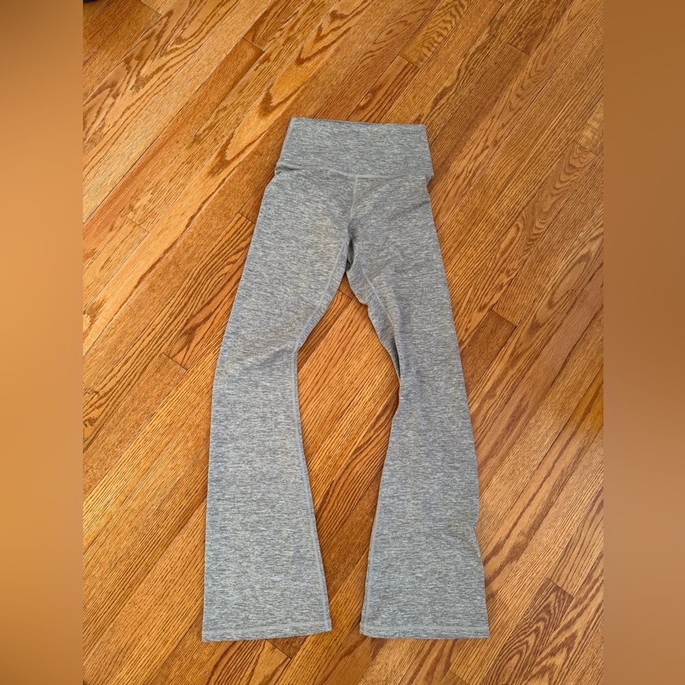 Offline by Aerie yoga pants / wide leg leggings